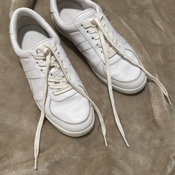 Tory Burch White Womens Sneakers - Picture 2 of 7
